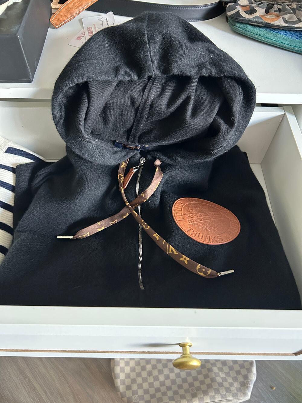 Louis Vuitton Black Cashmere Poncho XS